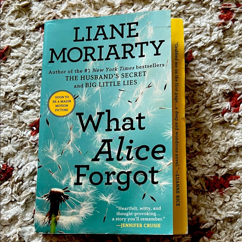 What Alice Forgot by Liane Moriarty BOOK